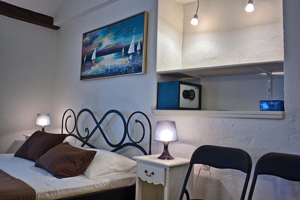 Studio Sime Apartment สปลิท ห้อง รูปภาพ